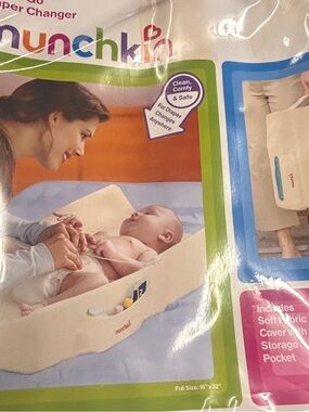 Munchkin Cream Portable Baby Changing Pad with Side Pocket